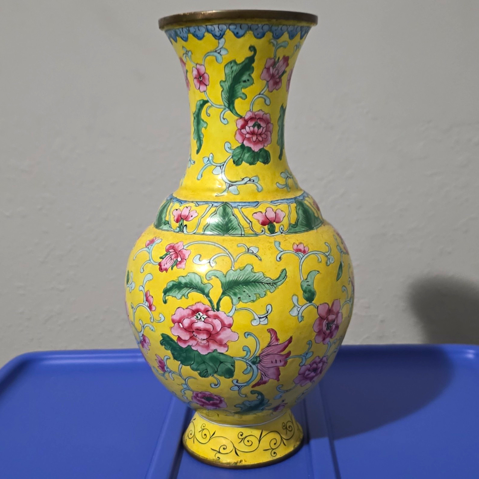 19th Century Enamel Chinese Vase