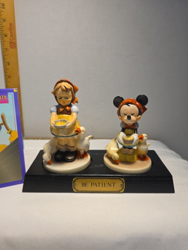 Hummel Goebel Disney Convention Be Patient Set Minnie Mouse 1238 of 1500 Ltd Ed Hummel Goebel Disney Convention Be Patient Set Minnie Mouse 1238 of 1500 Ltd Ed
