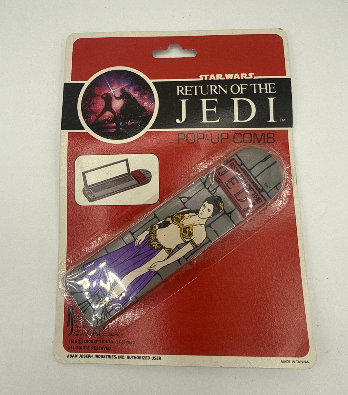 Vintage 1983 Star Wars Princess Leia Pop Up Comb -New On Card - Extremely Rare Vintage 1983 Star Wars Princess Leia Pop Up Comb -New On Card - Extremely Rare