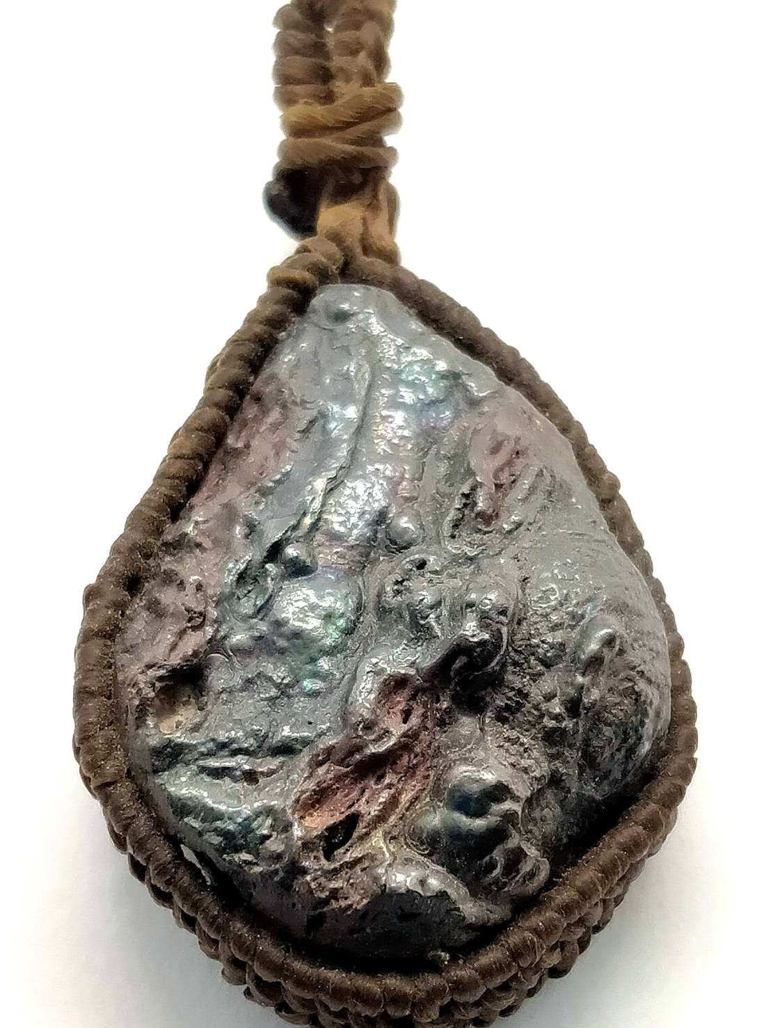Vintage Thai Amulet Leklai Khao Um Kreum Preowned Macrame Pendant Stone Heavy Vintage Thai Amulet Leklai Khao Um Kreum Preowned Macrame Pendant Stone Heavy
