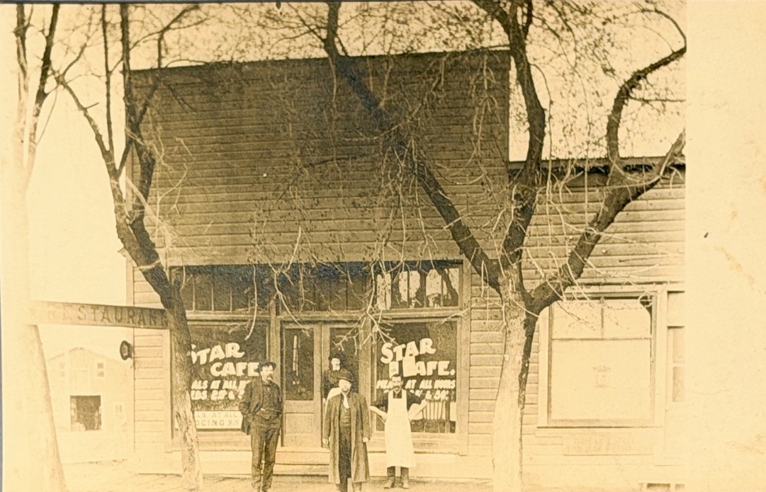 Vintage RPPC Star Cafe Blockton Iowa Real Photo Postcard Kruxo Paper 1910s