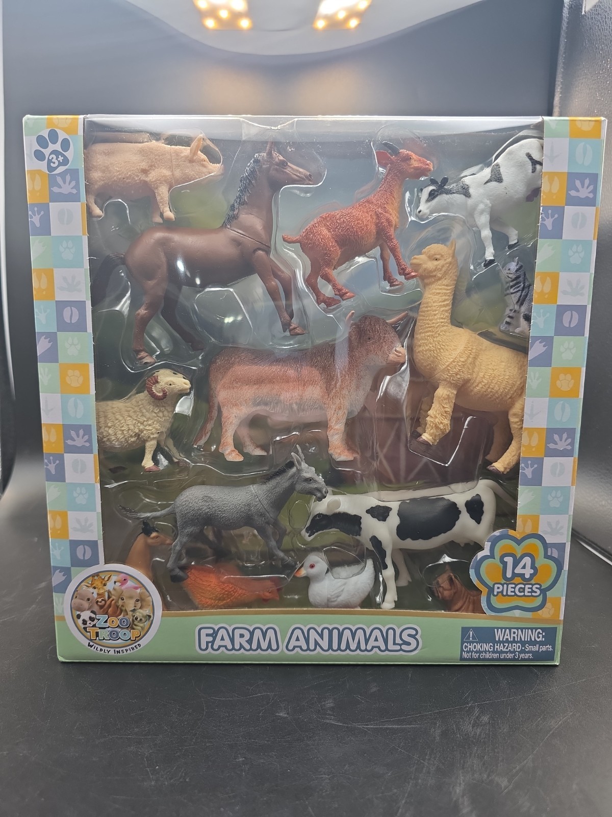 Zoo Troop 14-Piece Farm Figurine Adventure Pack Zoo Troop 14-Piece Farm Figurine Adventure Pack