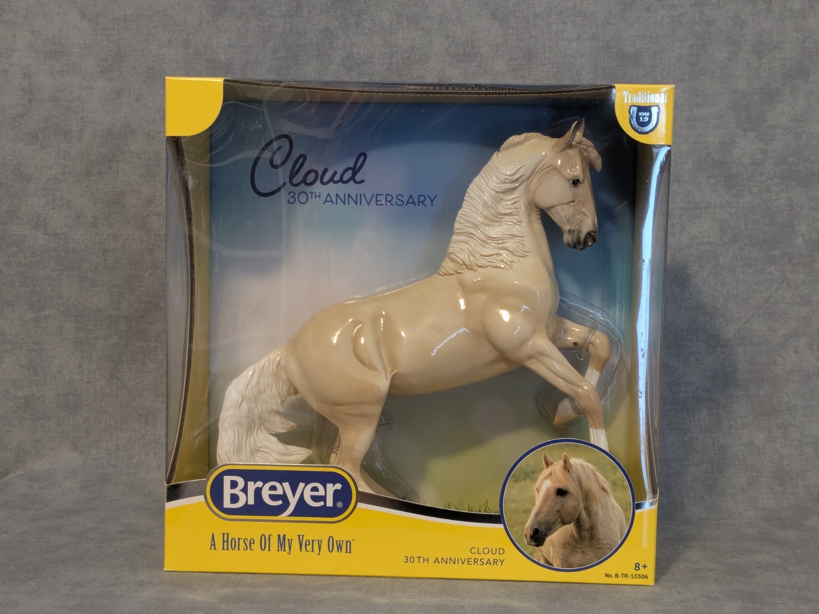 Breyer Glossy CLOUD CCA 2026 Collector Club SR NIB Traditional Mustang Desatado