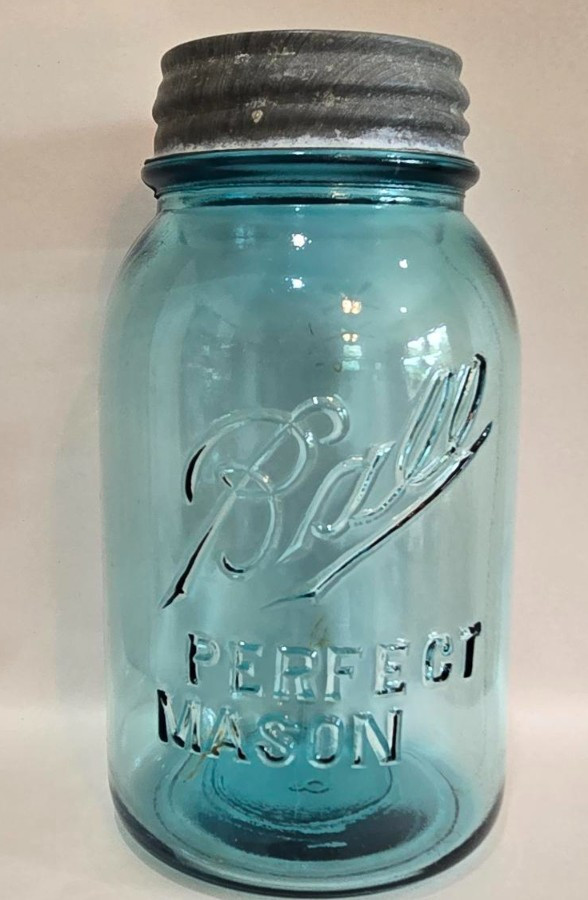 Vtg 1910-1923 Blue Ball Perfect (OffSet Print) Mason #8 Quart Jar with Zinc Lid Vtg 1910-1923 Blue Ball Perfect (OffSet Print) Mason #8 Quart Jar with Zinc Lid