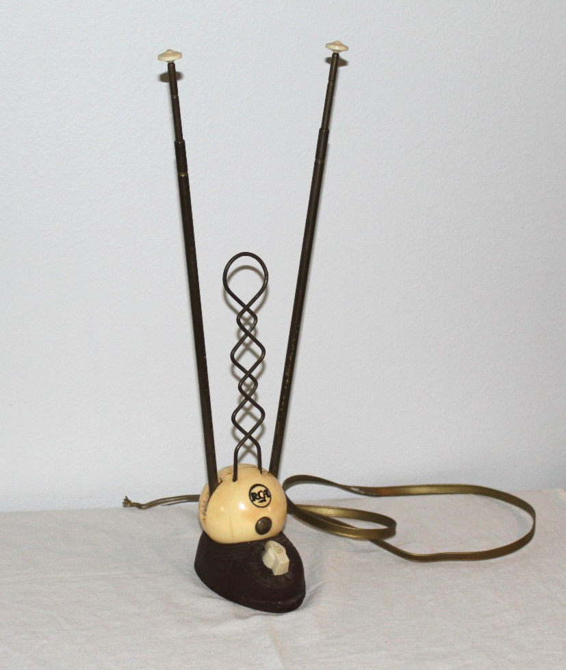 Vintage RCA Atomic Age Rabbit Ears TV Antenna Brass Space Age MCM 1940's 50's Vintage RCA Atomic Age Rabbit Ears TV Antenna Brass Space Age MCM 1940's 50's