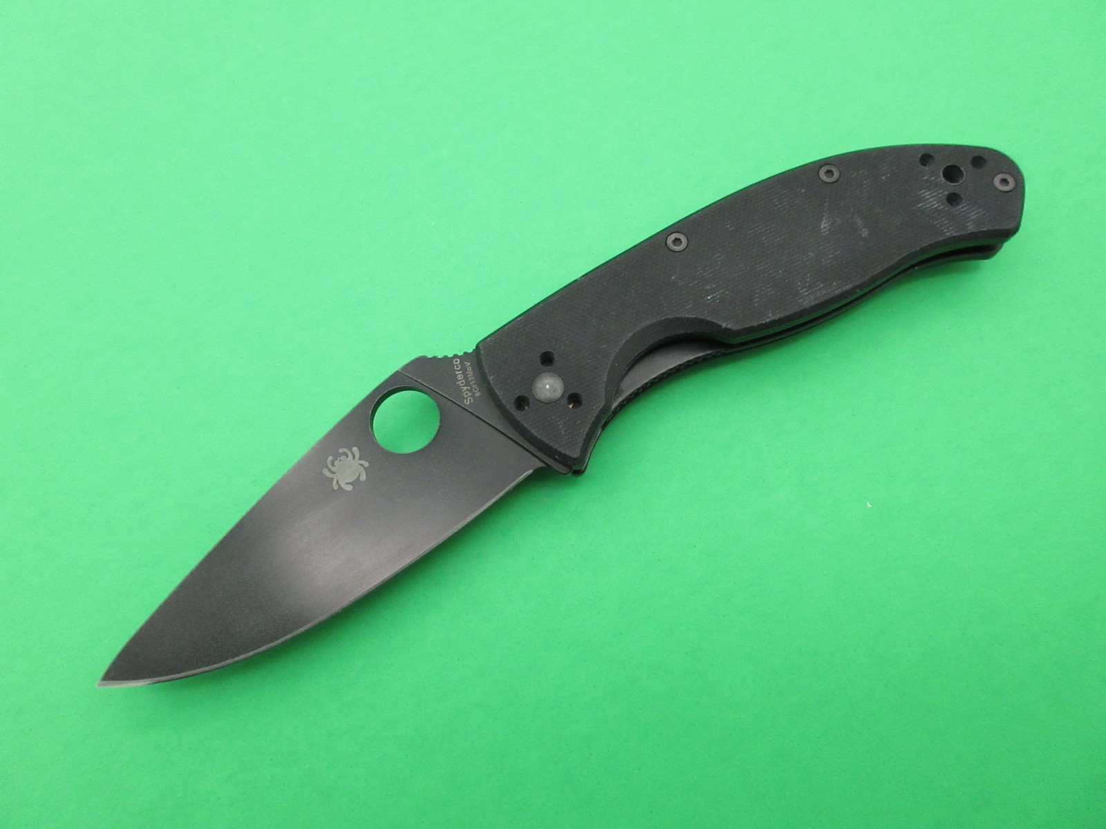 Spyderco Tenacious Liner Lock Plain Edge Folding Pocket Knife