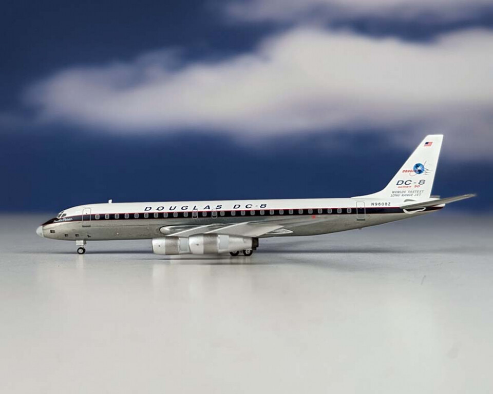 Aeroclassics Douglas DC-8-50 House Hue Pacific Pacer N9608Z Diecast 1/200 Model
