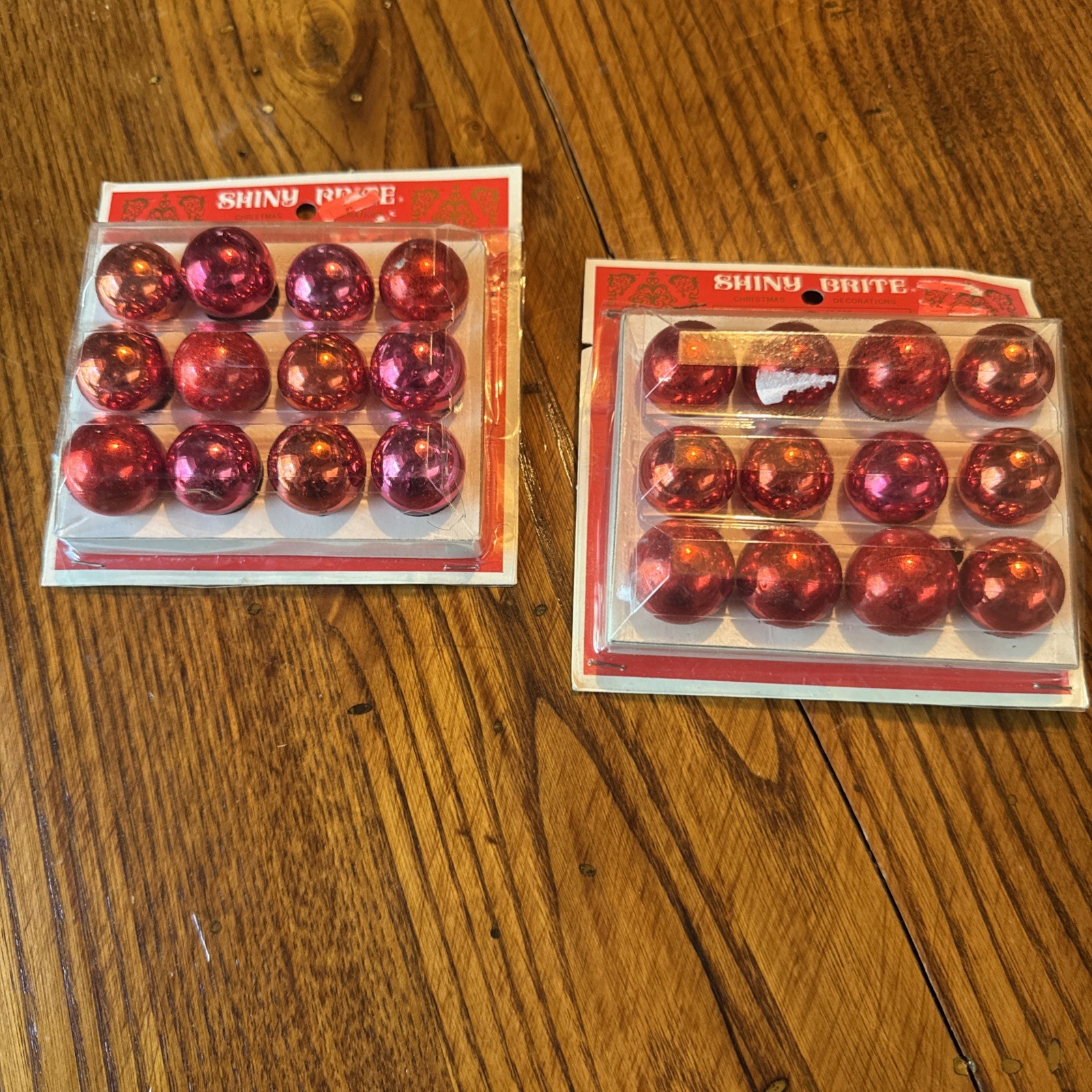 Vtg Miniature Shiny Brite Red Christmas Ornaments 12 in Package 1950’s Old Stock Vtg Miniature Shiny Brite Red Christmas Ornaments 12 in Package 1950’s Old Stock