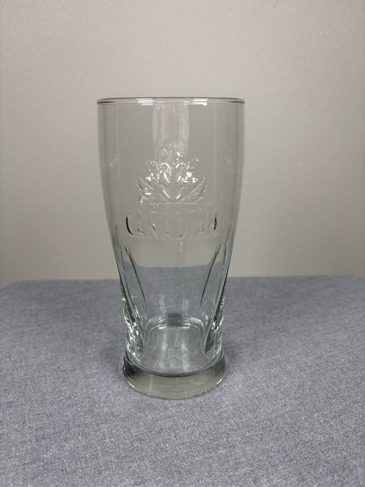 Molson Canadian Beer Pint Glass Embossed Maple Leaf Logo Drinking Glass