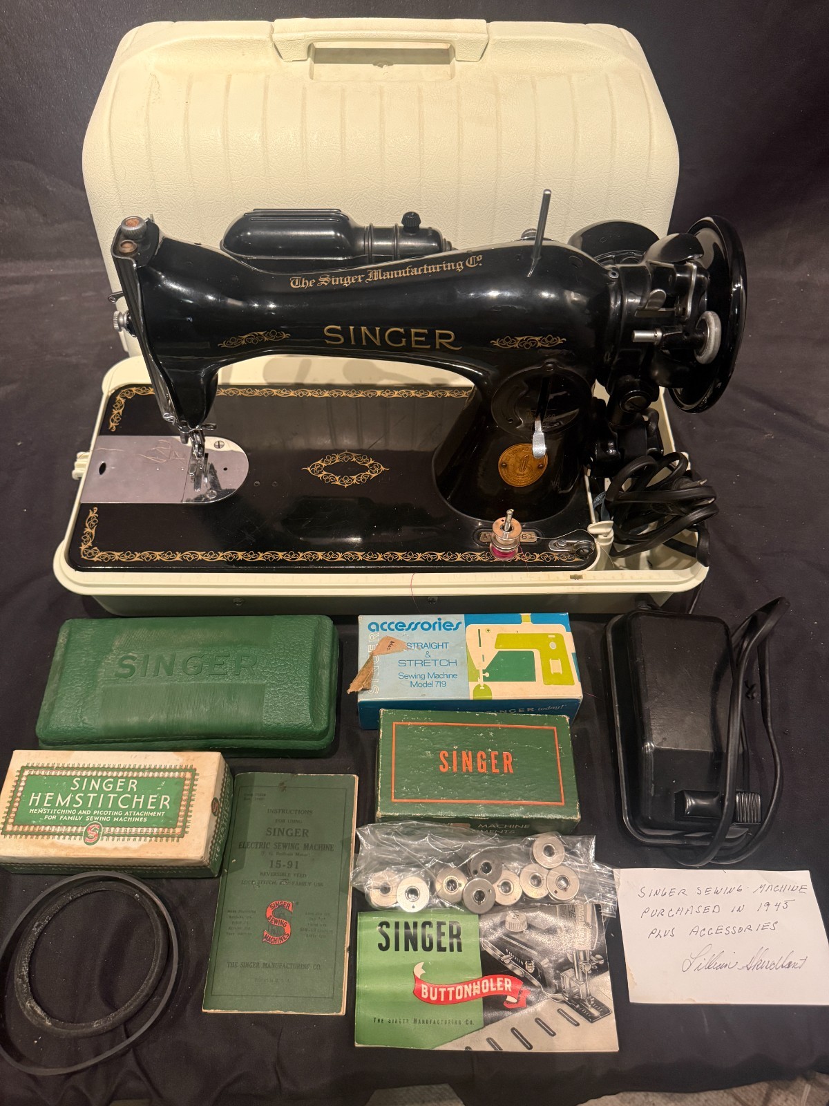 Vtg Singer 15-91 Sewing Machine Case Foot Control & MANY Accessories 80 Year Old Vtg Singer 15-91 Sewing Machine Case Foot Control & MANY Accessories 80 Year Old