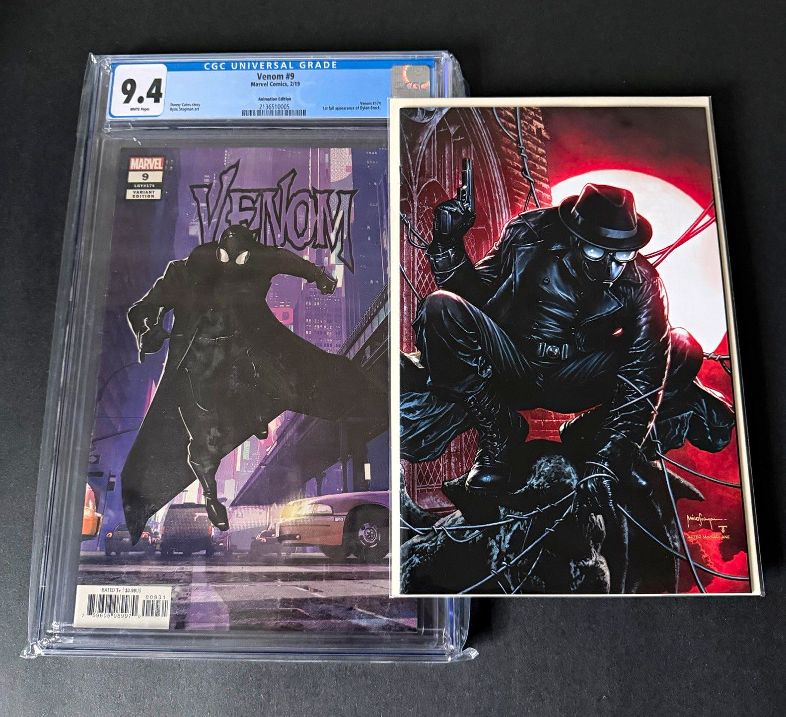 Spiderman NOIR NYCC Virgin Limited of 800 & VENOM #9 Virgin Variant CGC 9.4