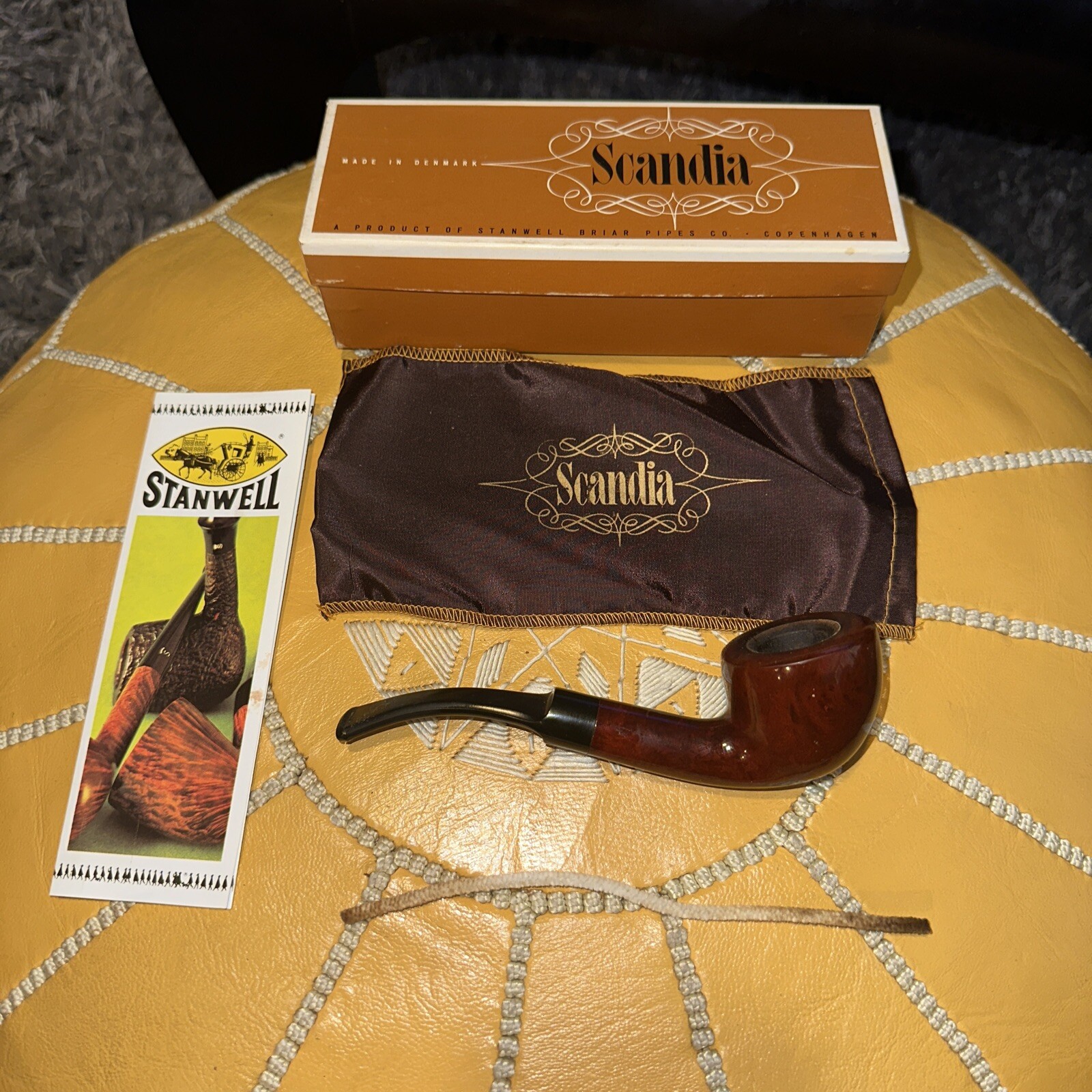 Vintage Ole Smuggler Tobacco Pipe w/ Scandia Stanwell Briar Denmark Box 770