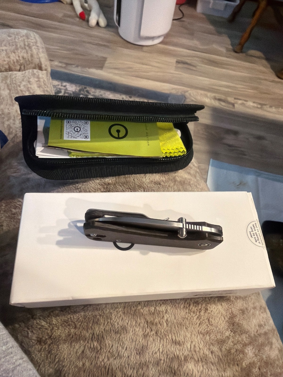 CIVIVI BABY BANTER SMKW EXCLUSIVE GLOW IN THE DARK MICARTA