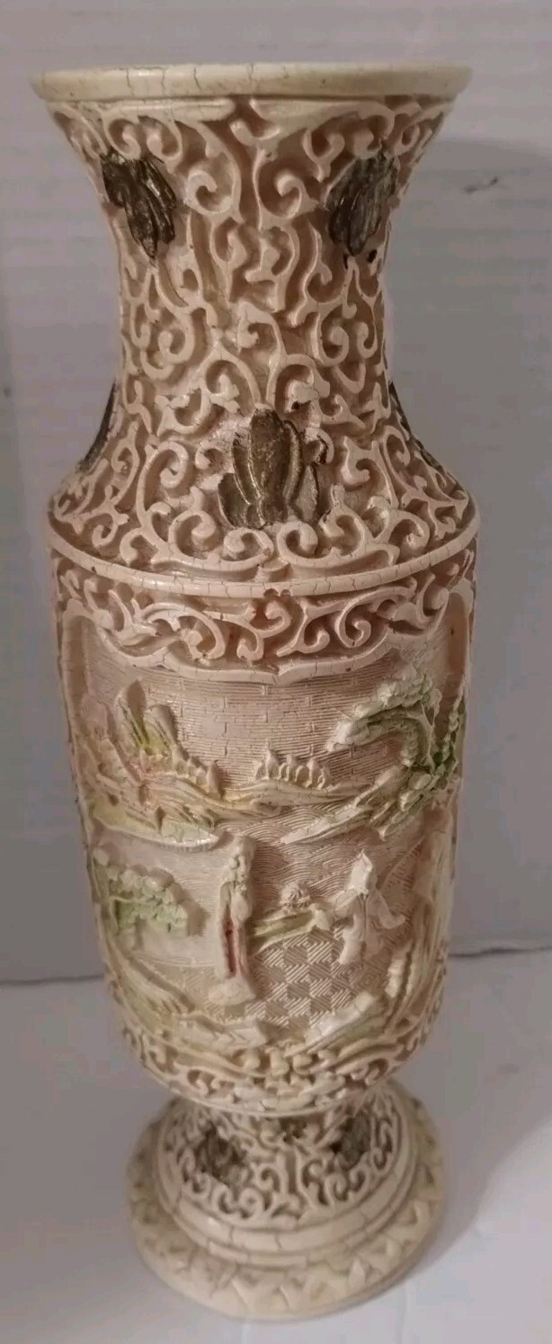 Vintage Chinese Hand Carved Resin Sculpture Very Collectible Very Rare Mint... Vintage Chinese Hand Carved Resin Sculpture Very Collectible Very Rare Mint...