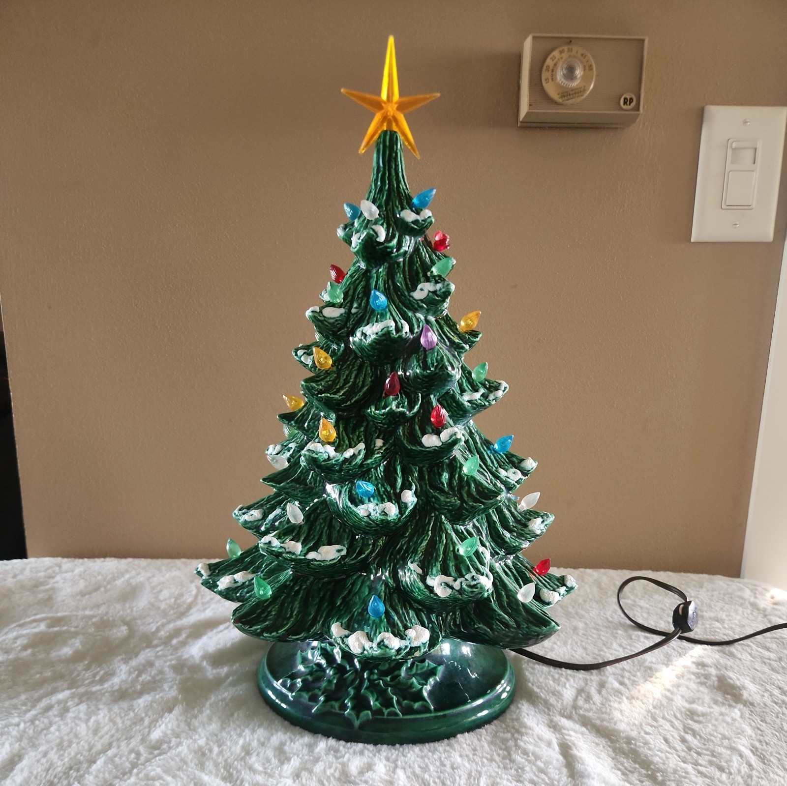 Vintage 1987 Ceramic Christmas Tree 16 Vintage 1987 Ceramic Christmas Tree 16
