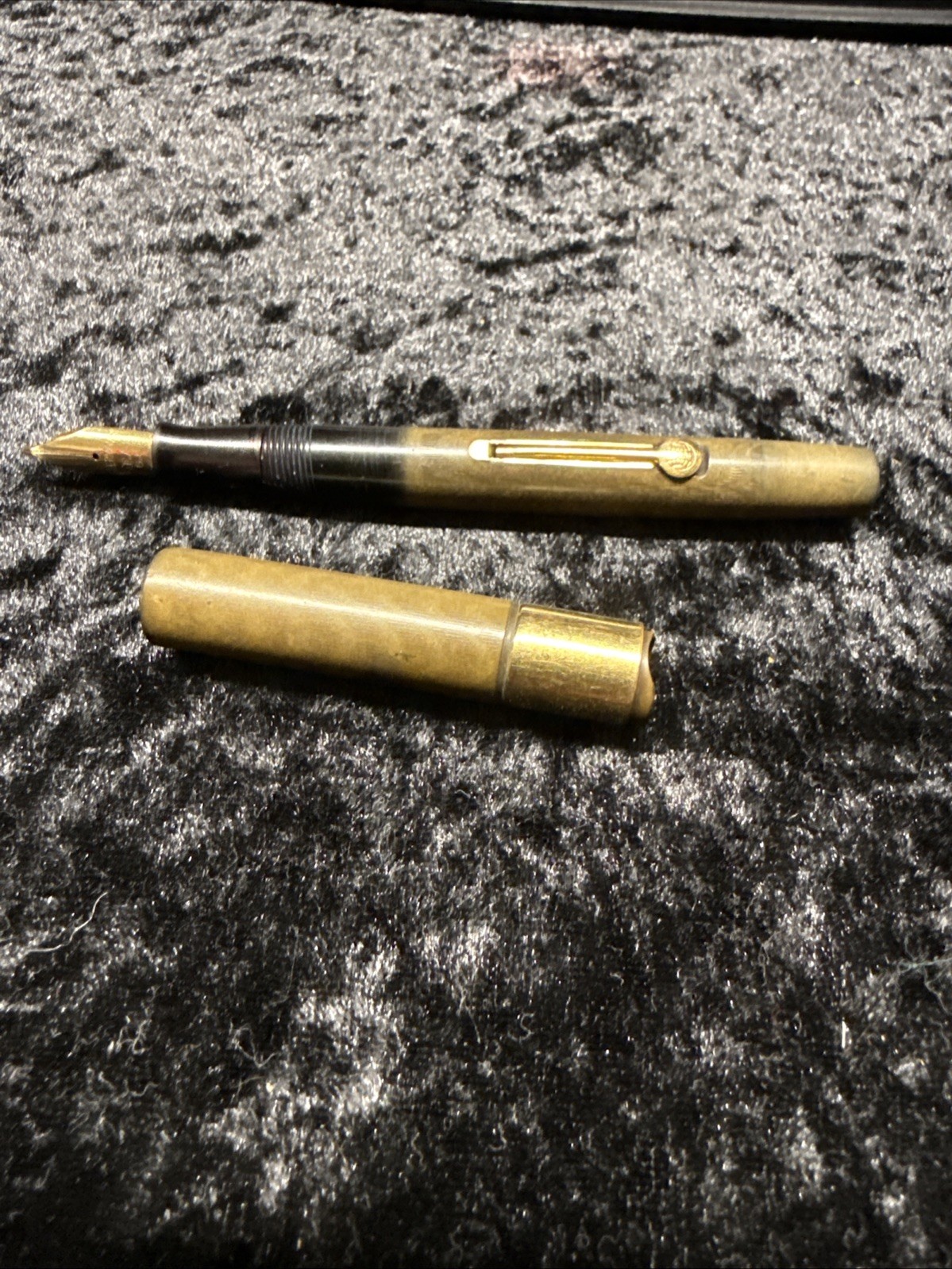 VINTAGE WATERMAN \'S 52 1/2 V FOUNTAIN PEN Tapper Cap Eye Drop Gold Overlay As Is