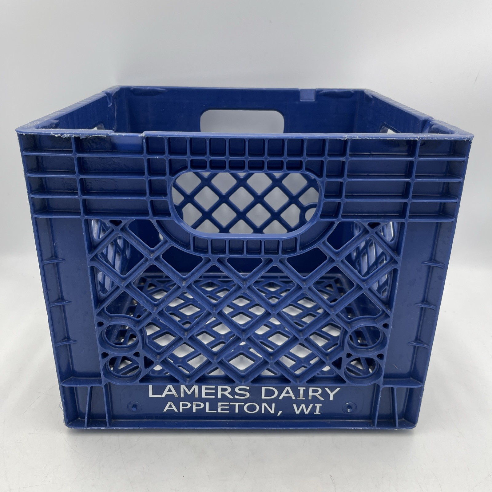 Vintage Lamers Dairy Appleton WI Blue Plastic Milk Crate Storage