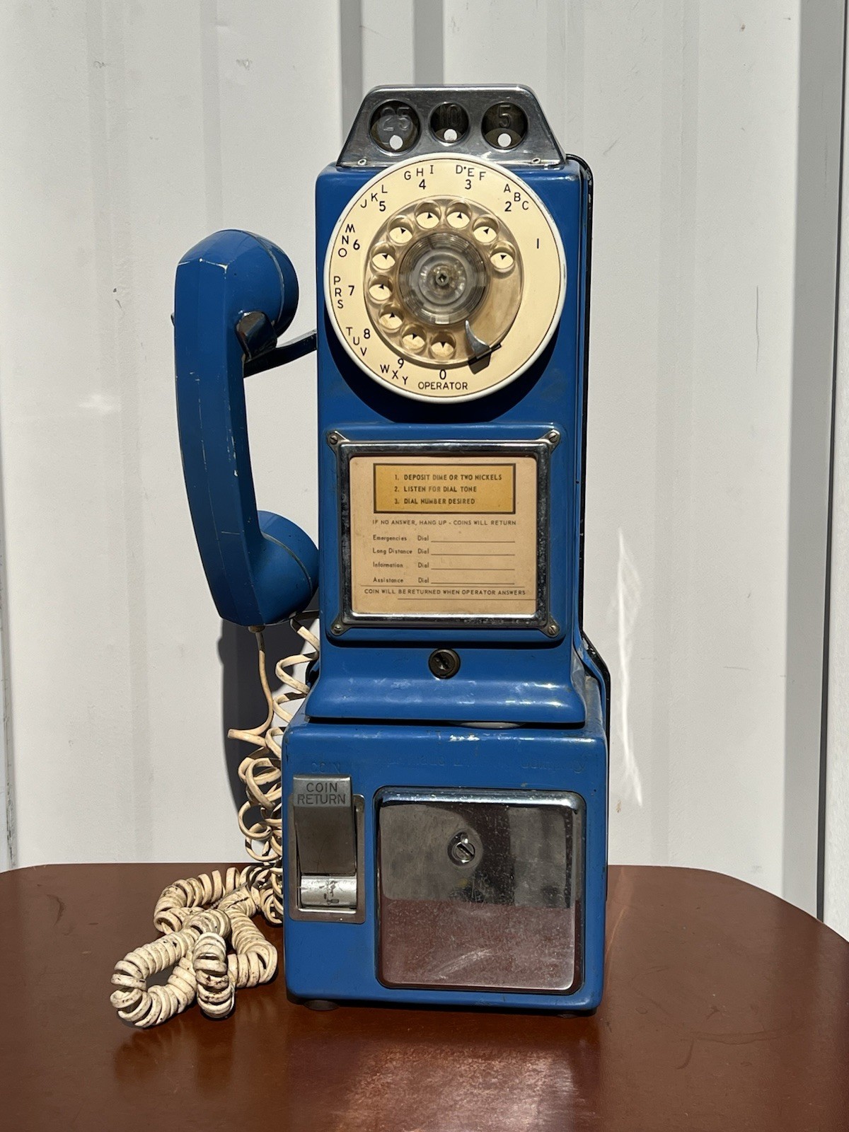 Vintage Automatic Electric LPC-82-55 3 Slot Rotary Payphone Blue Coin Phone Vintage Automatic Electric LPC-82-55 3 Slot Rotary Payphone Blue Coin Phone