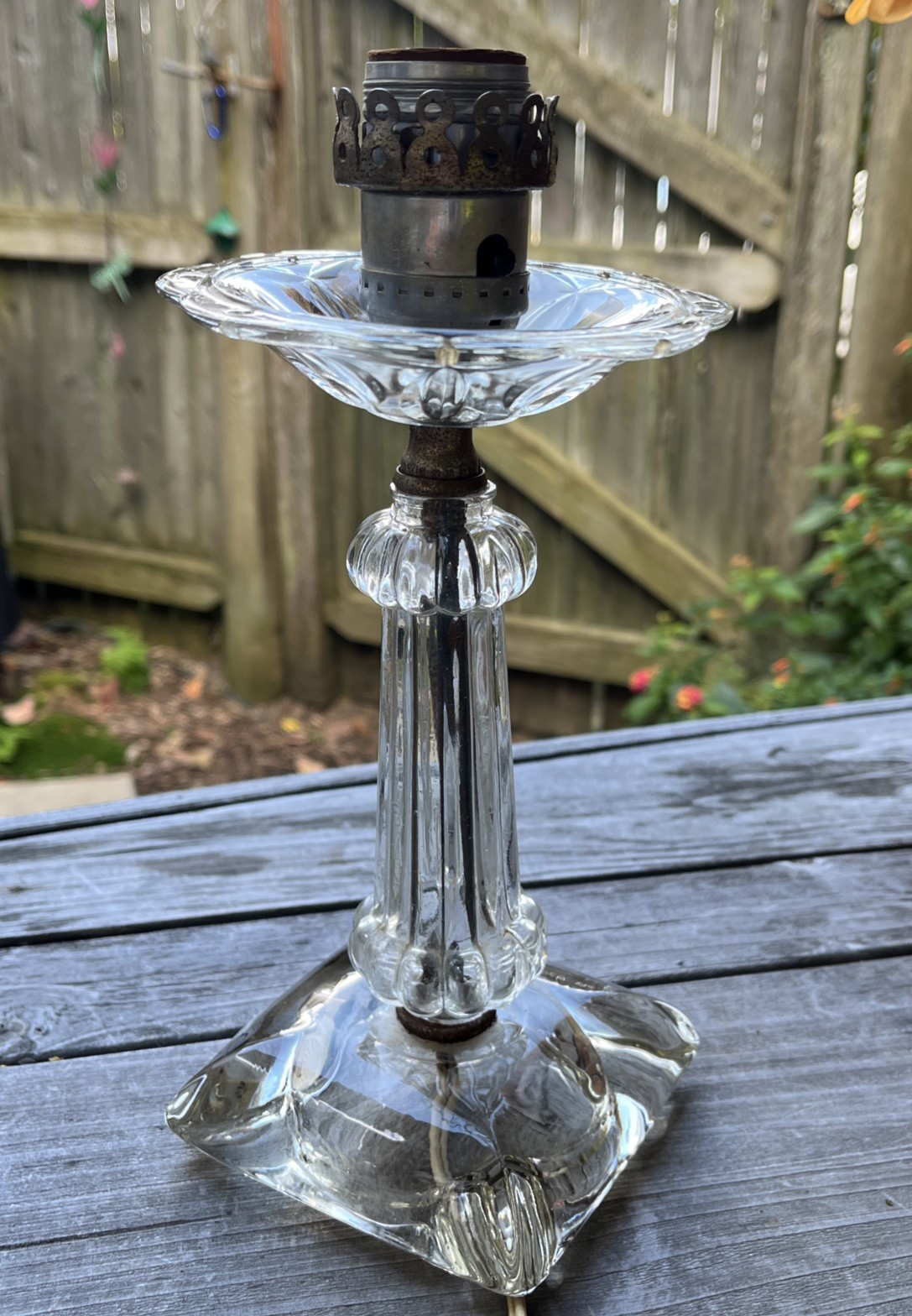 Vintage EAPG Clear Pressed Glass Electric Lamp Floral Star Pattern Base WORKING Vintage EAPG Clear Pressed Glass Electric Lamp Floral Star Pattern Base WORKING