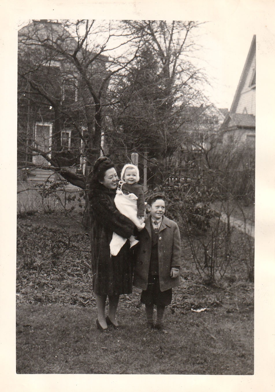 Vintage Photo 1943 Asian Woman with White Children Fur Coat Happy Friends USA