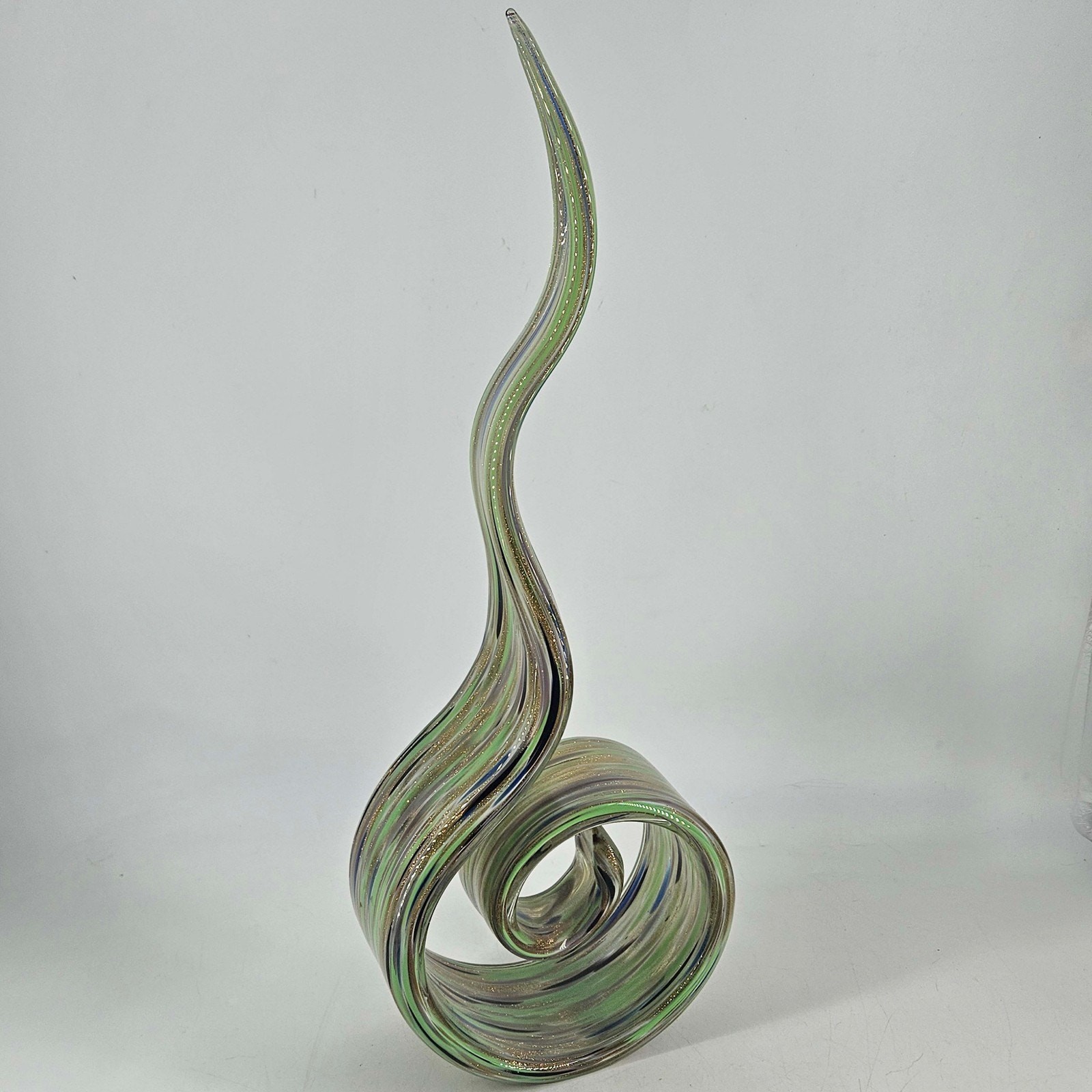 Hand Blown swirled ribbon Murano style Glass Abstract 16\