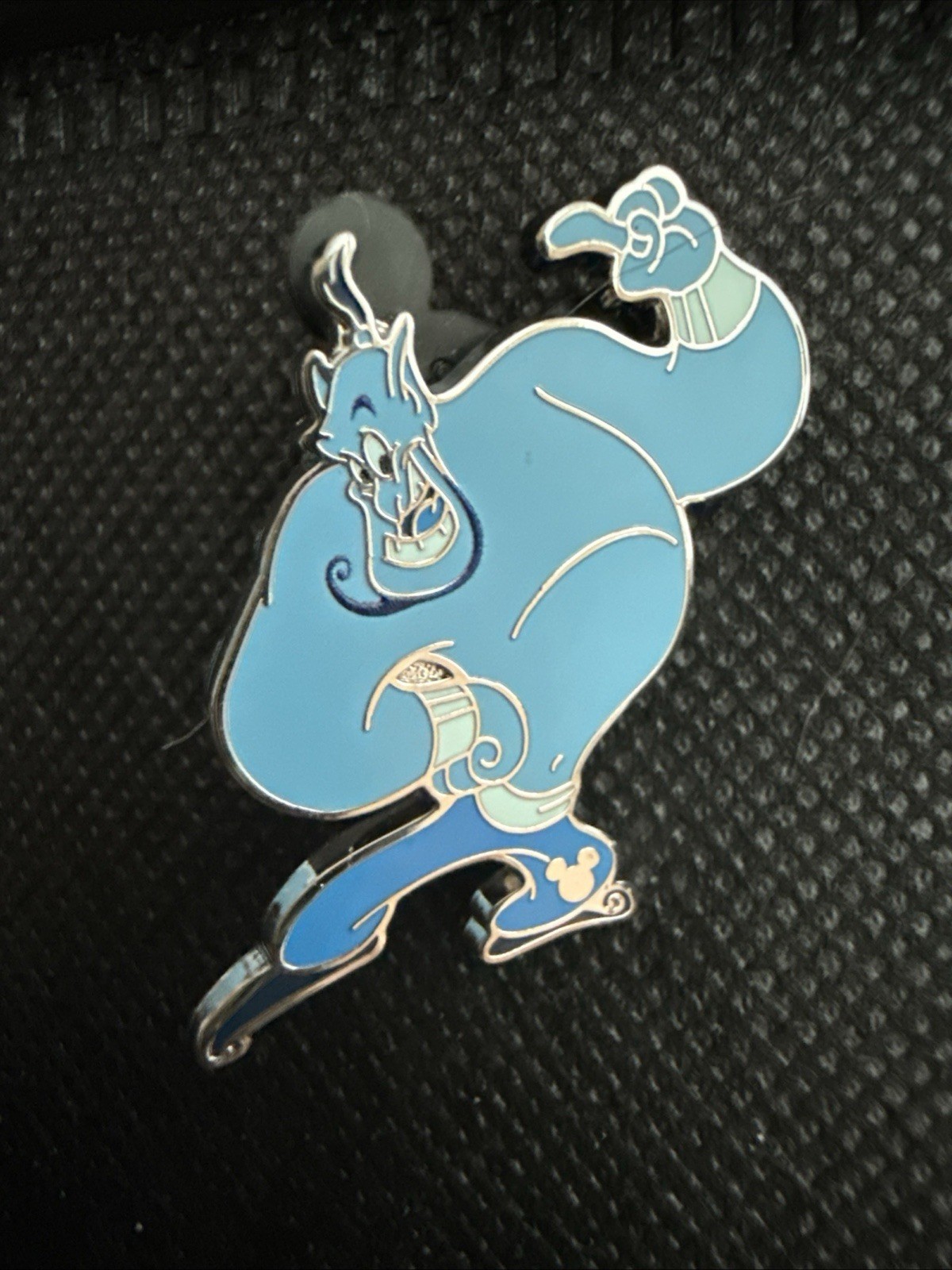Walt Disney World Hidden Mickey Blue Genie Aladdin Chaser Pin 2025 Wave A WDW