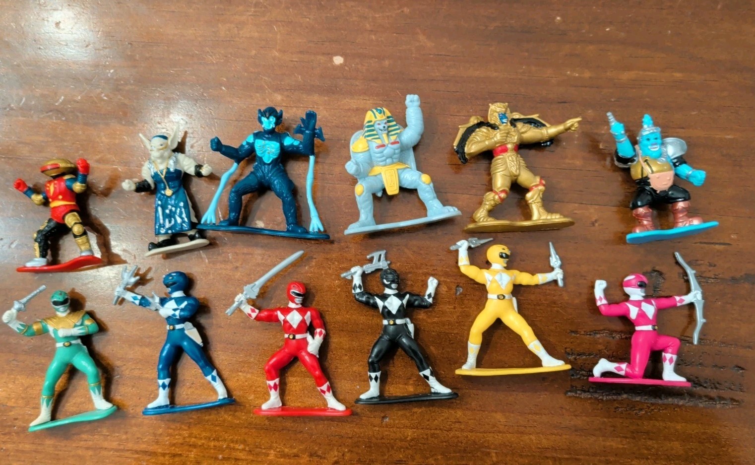 1993 Bandai Mighty Morphin Power Rangers  PVC 3