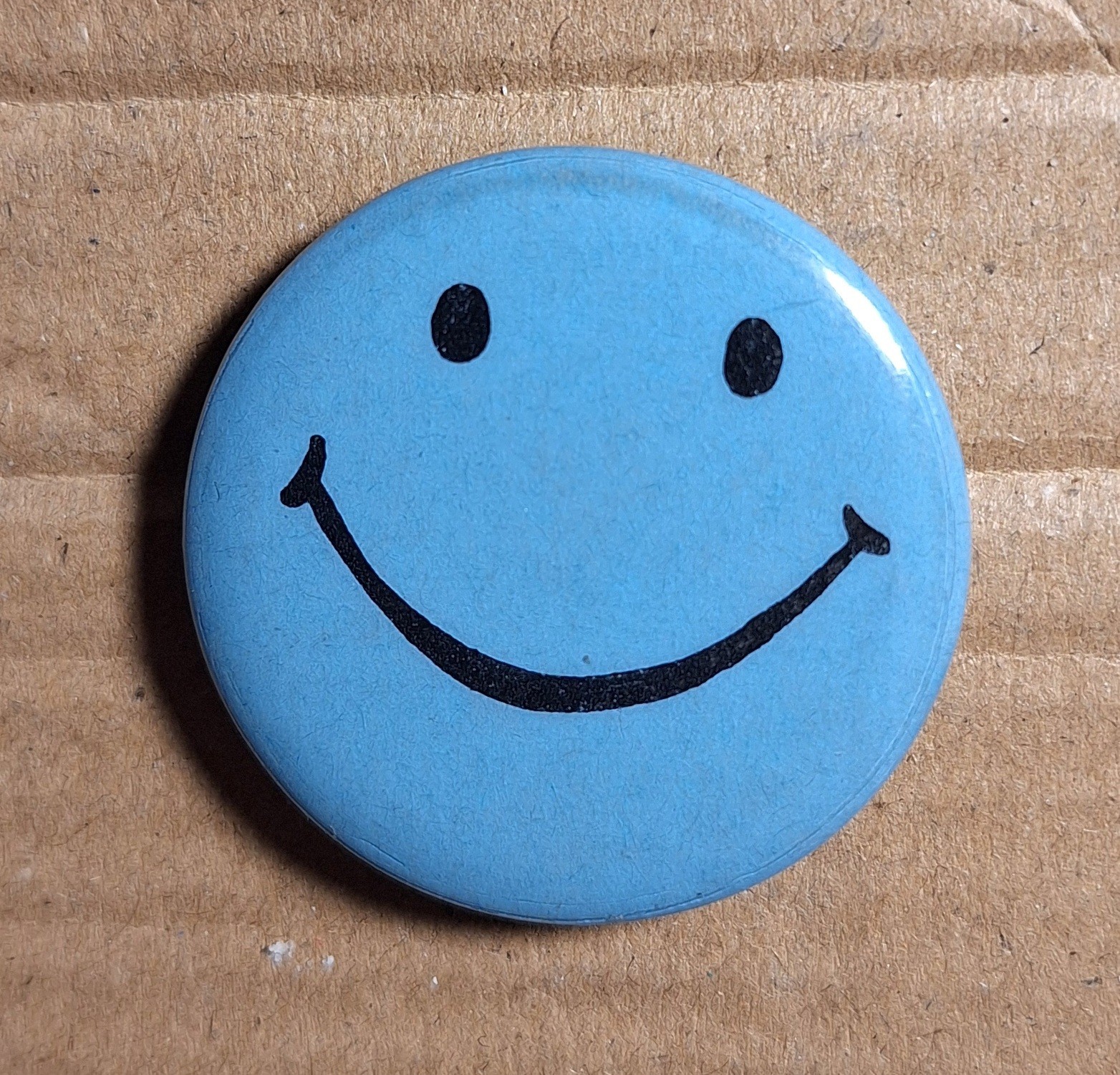 Vintage Early 1970s Smiley Button Pinback Blue Carnival Inc. Original 1.25 Inch