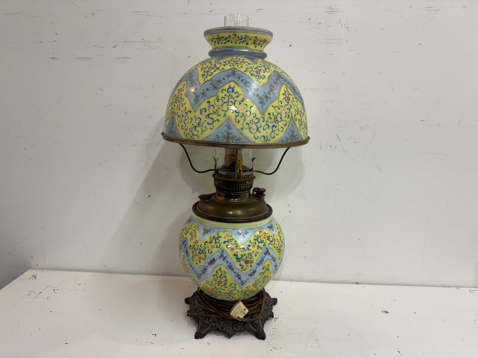 Antique Thomas Webb Moroccan Art Glass Oil Lamp Hand Painted Enamel Victorian Antique Thomas Webb Moroccan Art Glass Oil Lamp Hand Painted Enamel Victorian