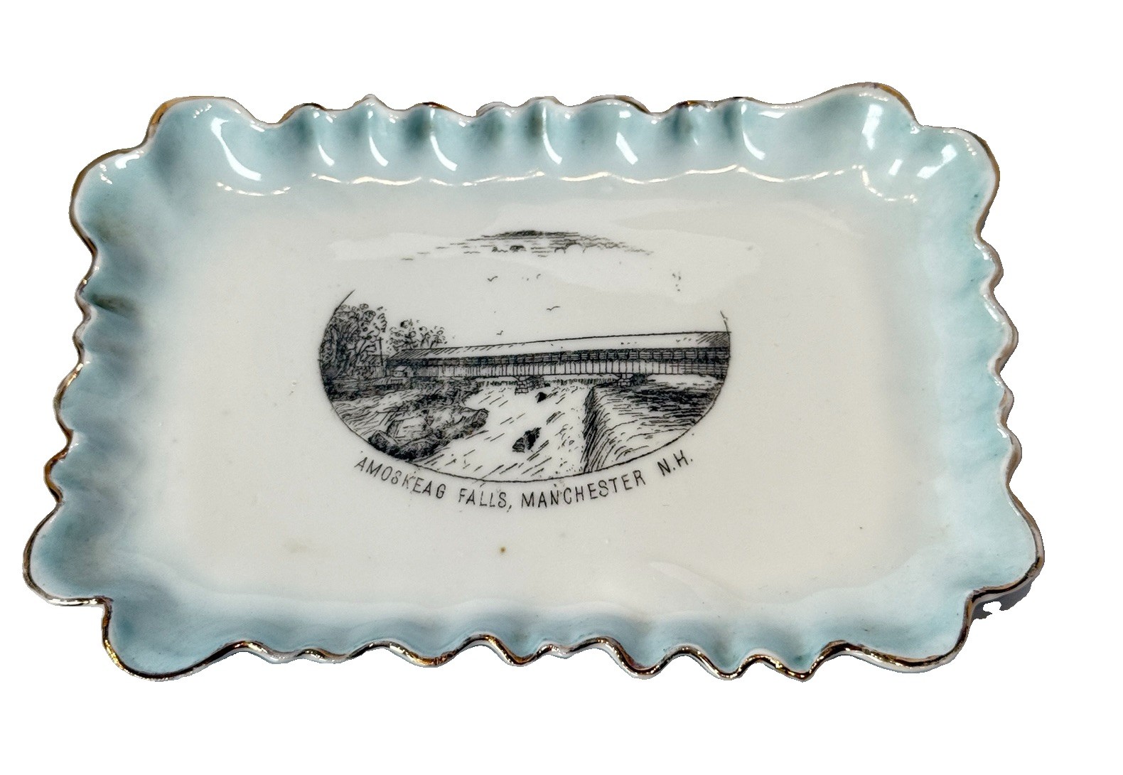 MANCHESTER NH NEW HAMPSHIRE ANTIQUE Souvenir AMOSKEAG Porcelain TRINKET DISH MANCHESTER NH NEW HAMPSHIRE ANTIQUE Souvenir AMOSKEAG Porcelain TRINKET DISH