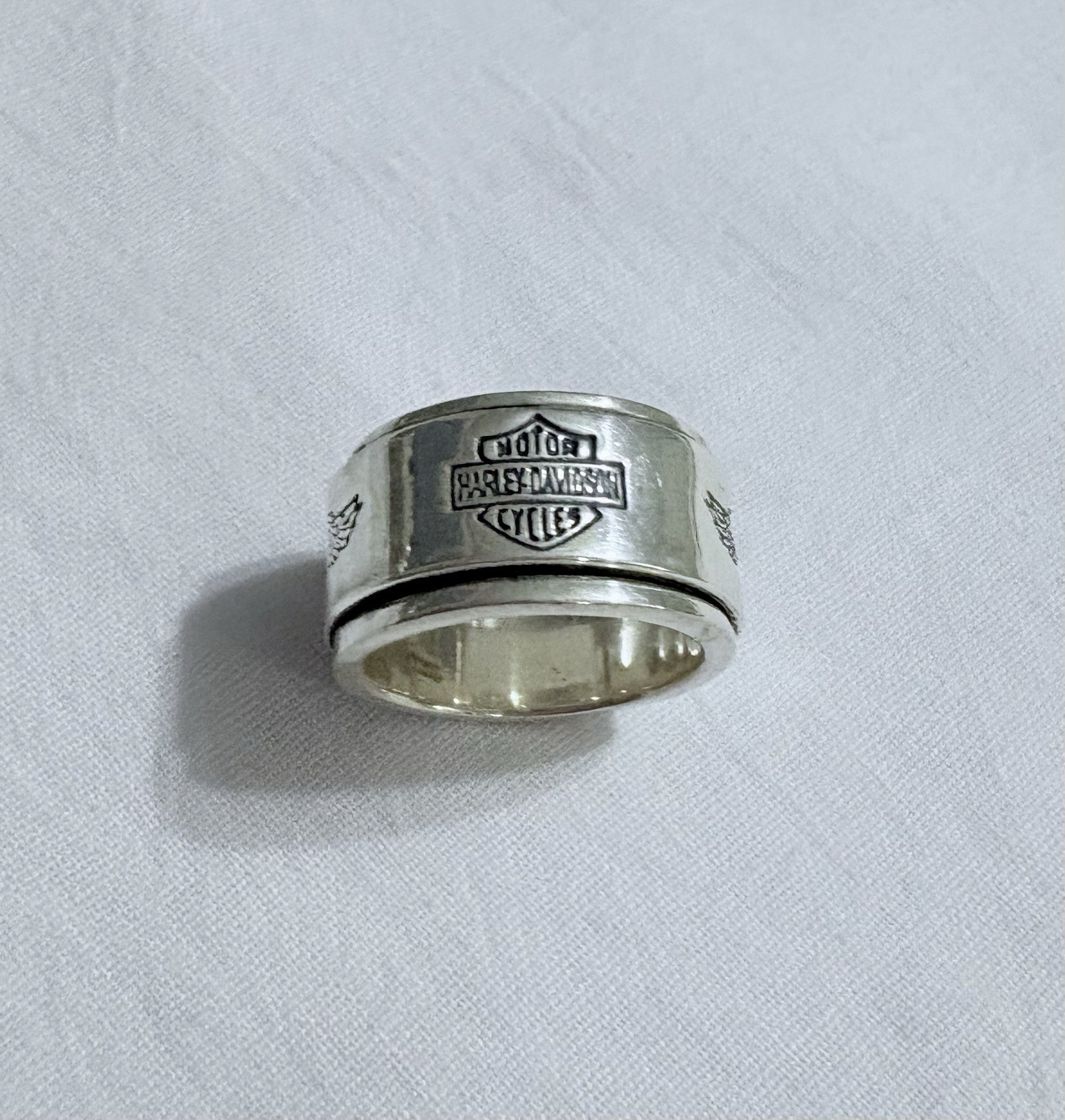Vintage Harley Davidson Sterling Silver Spinner Ring Size 8 Retail Price $109 Vintage Harley Davidson Sterling Silver Spinner Ring Size 8 Retail Price $109