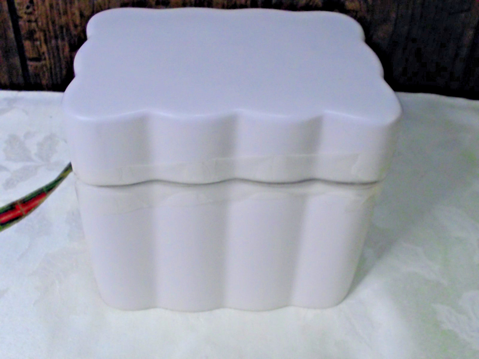 Room Essentials Scalloped Lidded Box White Ceramic Square Room Essentials Scalloped Lidded Box White Ceramic Square