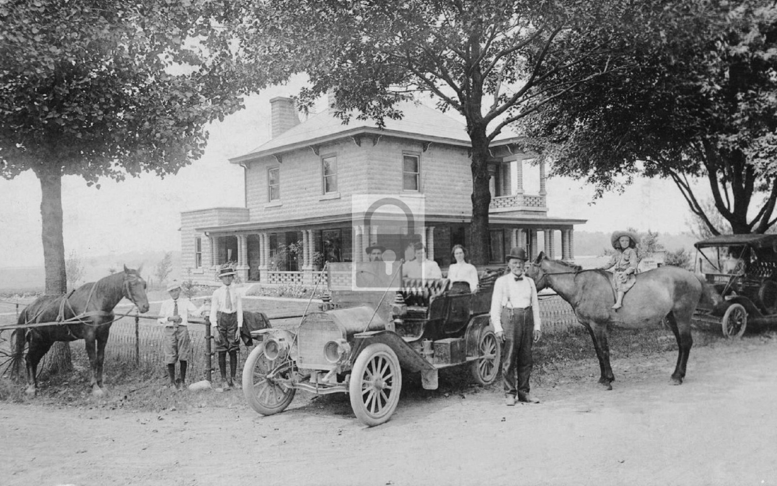 Family Residence & Automobiles Frankfort Indiana IN - 11x17 Reprint