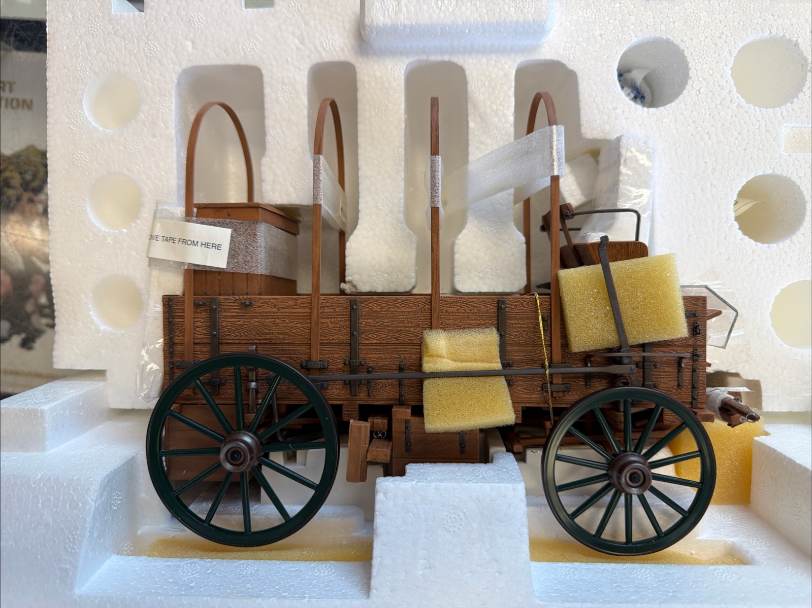 Franklin Mint The Western Chuck Wagon 1/16 Scale Precision Model Wagon Only New Franklin Mint The Western Chuck Wagon 1/16 Scale Precision Model Wagon Only New