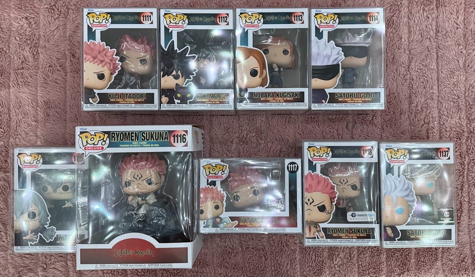 NEVER OPENED jujutsu kaisen funko pop lot of 9 (1111-1118 and 1137) +protectors