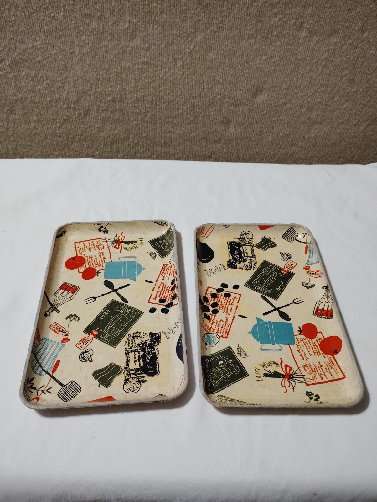 Pair Of Melamine serving trays, vintage mid-century modern design with 1950/60s Pair Of Melamine serving trays, vintage mid-century modern design with 1950/60s