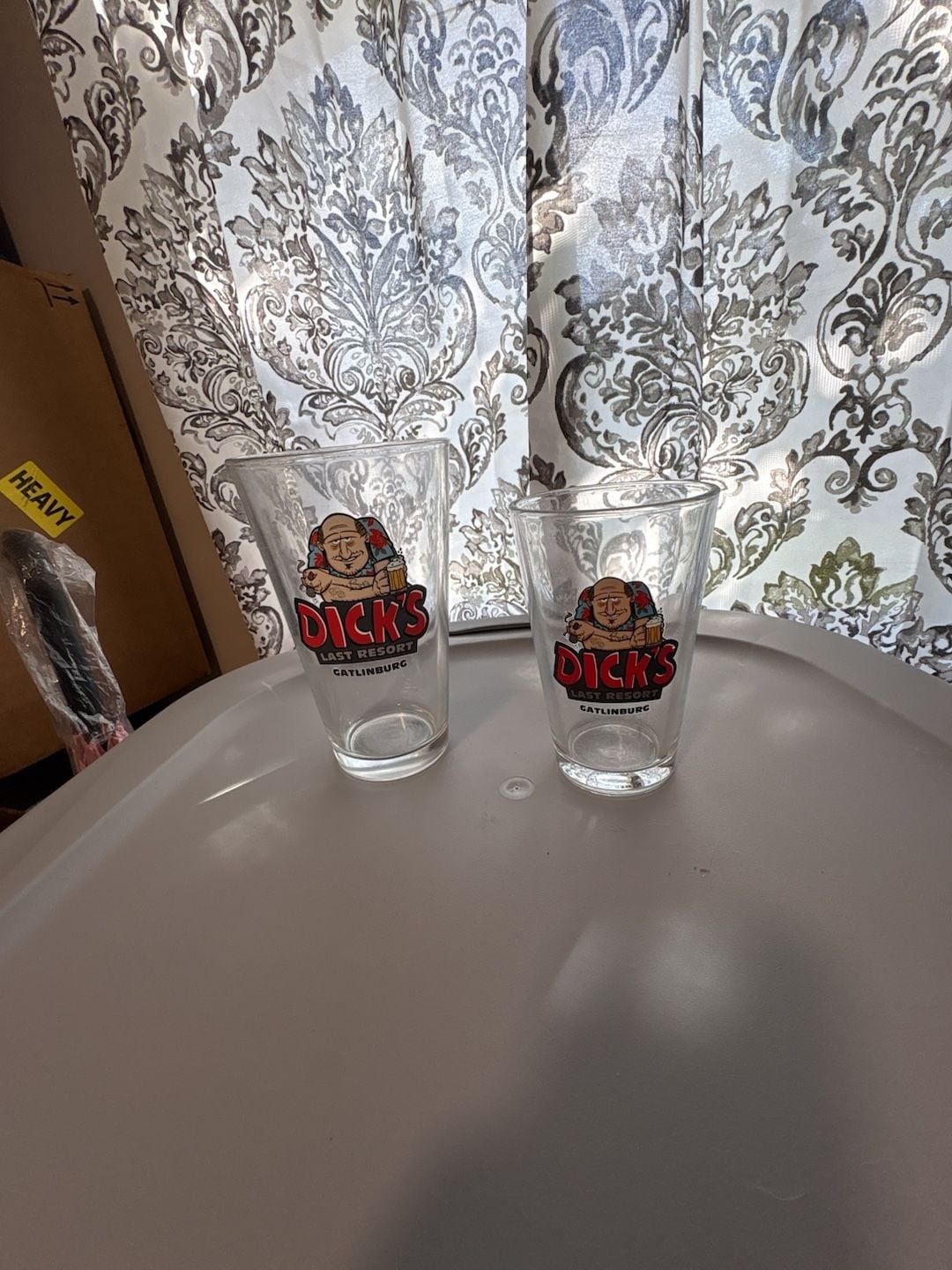 Dick's Last Resort Gatlinburg Souvenir Pint Glass Drinkware Set of 2 Dick's Last Resort Gatlinburg Souvenir Pint Glass Drinkware Set of 2