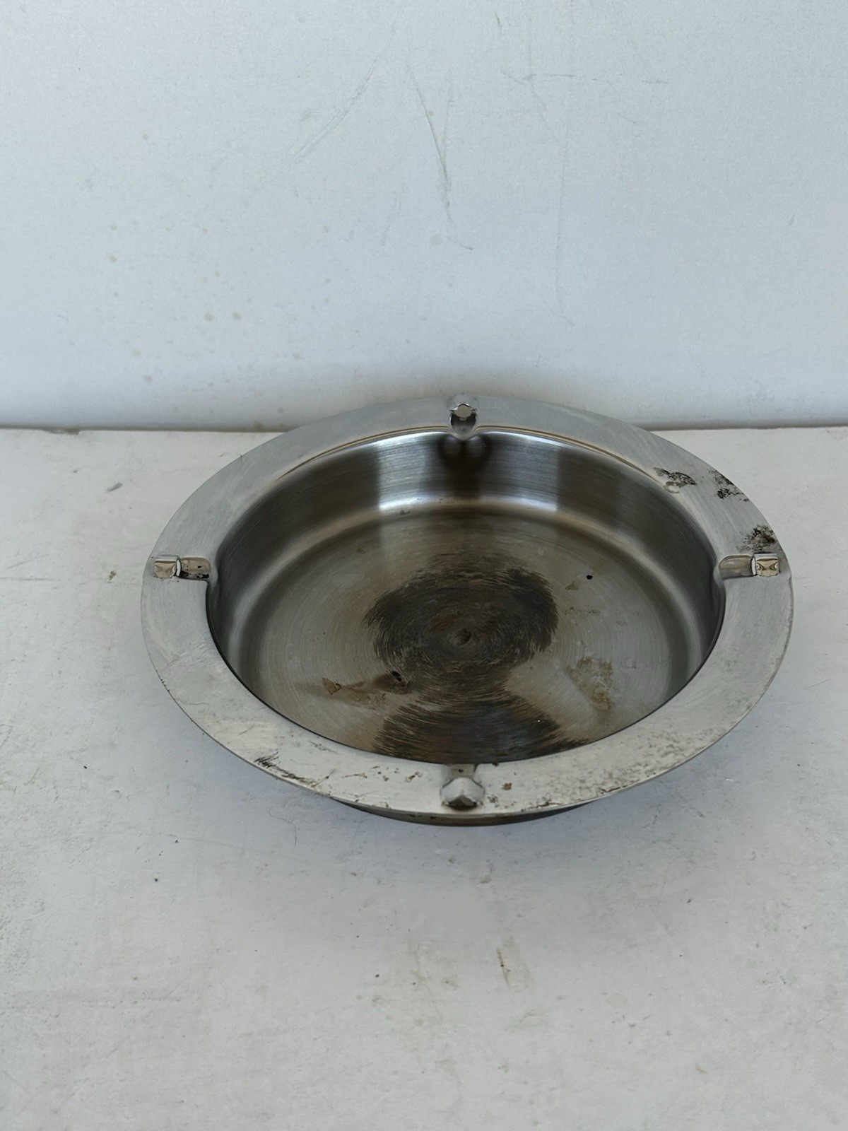 Vintage NORPRO Stainless Steel Round Ashtray 4 Cigarette Rests Metal