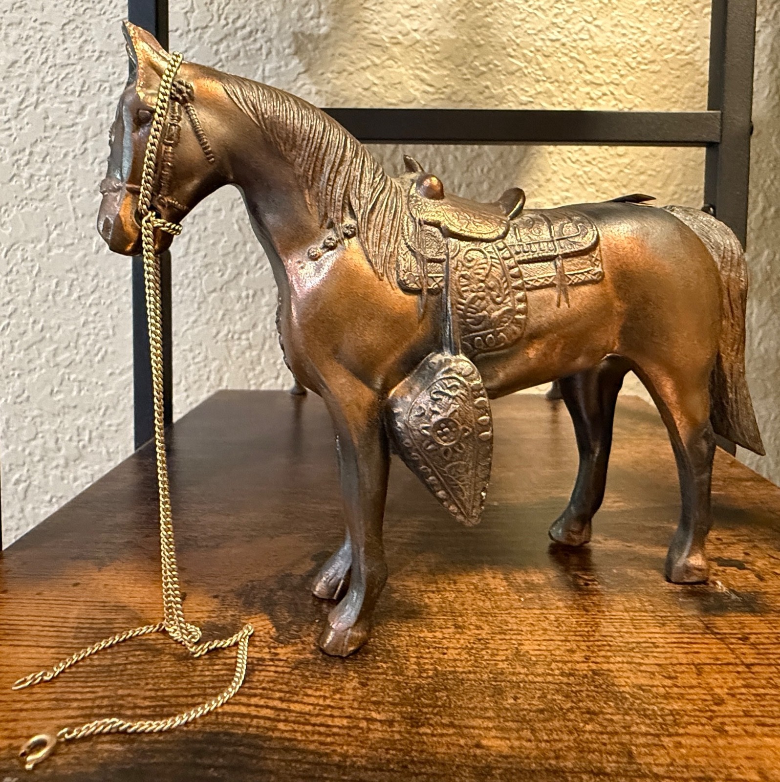 Vintage Grand Canyon National Park Souvenir Horse Figurine Metal Saddle Chain