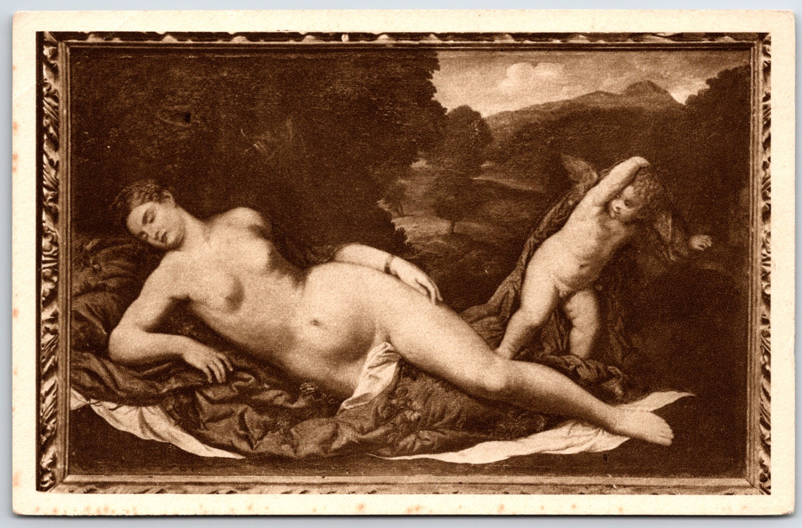 Postcard Venus and Amor Paris Bordon unused