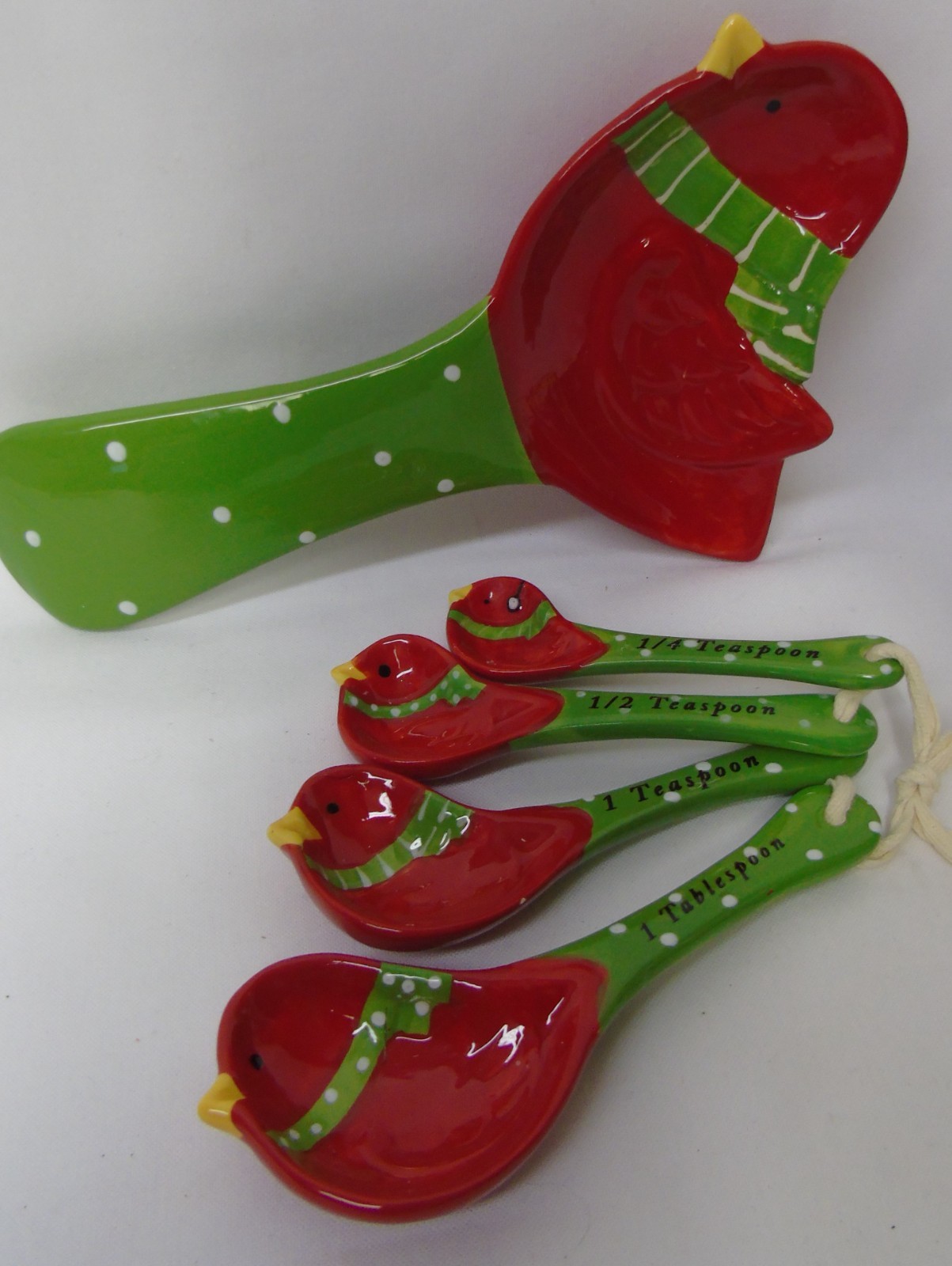 Pier 1 Imports Red Bird Spoon Rest & Set of 4 Measuring Spoons New c236