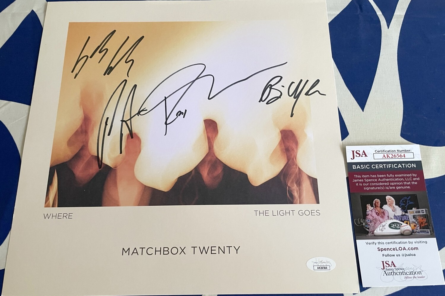Matchbox Twenty signed autograph Where the Light Goes 11x11 LP record insert JSA Matchbox Twenty signed autograph Where the Light Goes 11x11 LP record insert JSA