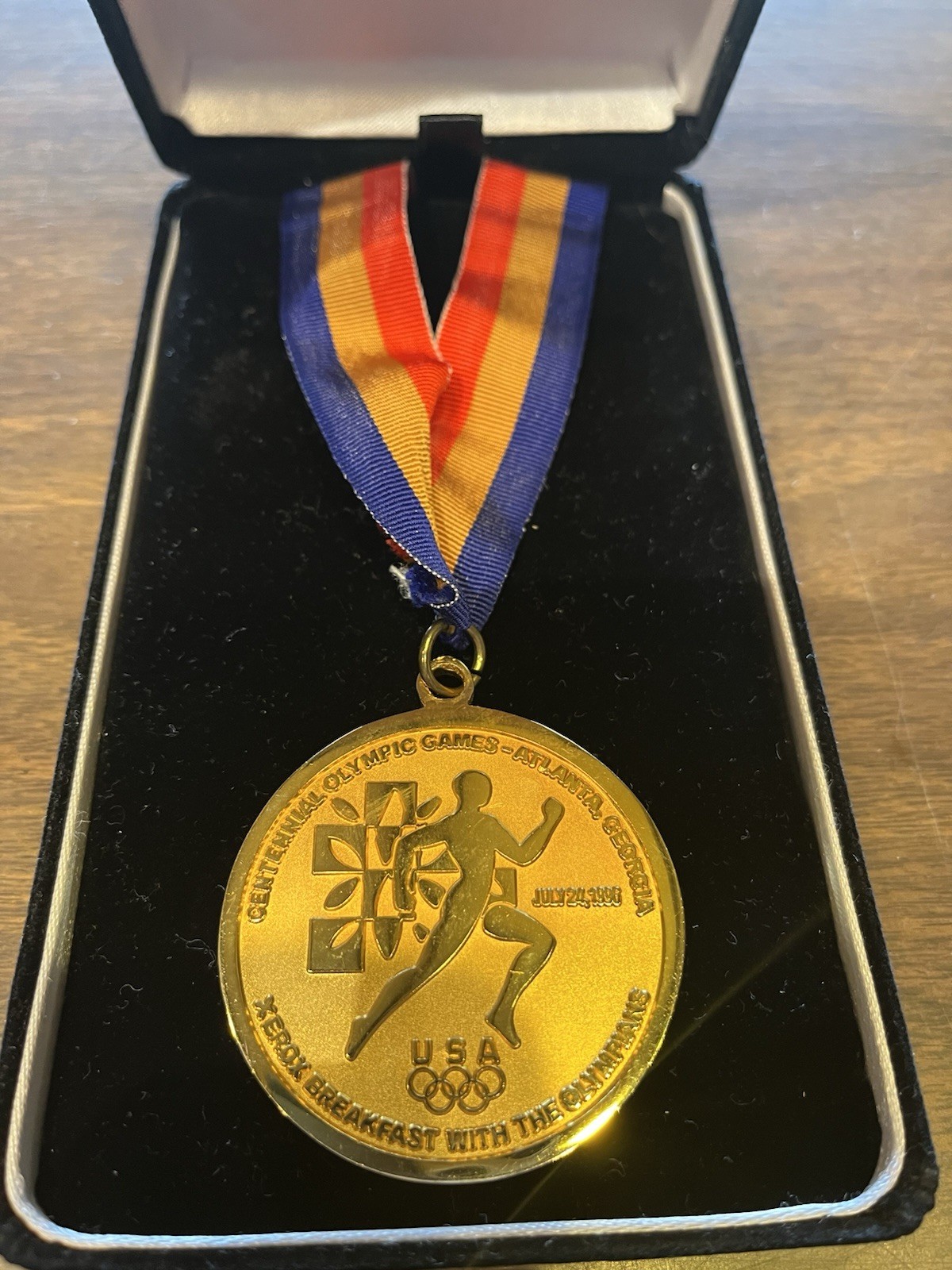 1996 Atlanta Olympics Xerox Breakfast Olympians Medal Case / 8-Authentic Tickets