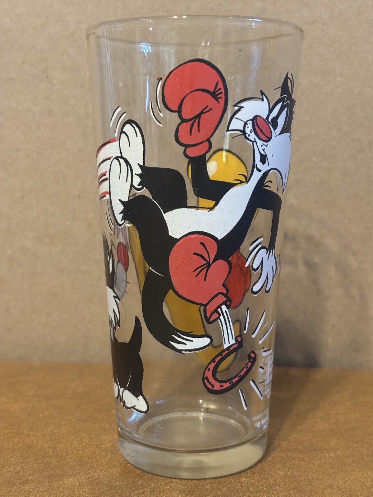 Vintage 1976 Looney Tunes PEPSI Hippity Hopper & Sylvester Drinking Glass