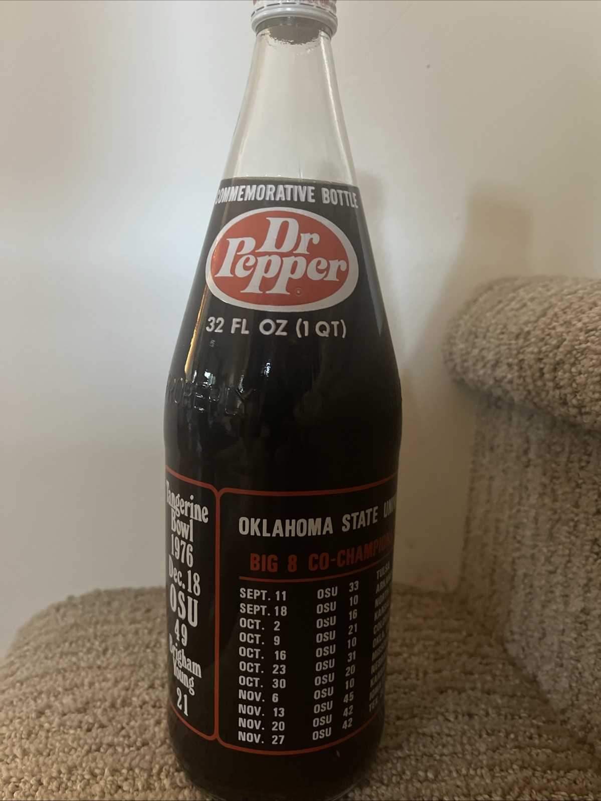 Commemorative Oklahoma State 1976  Tangerine Bowl Dr Pepper Bottle Unopened And