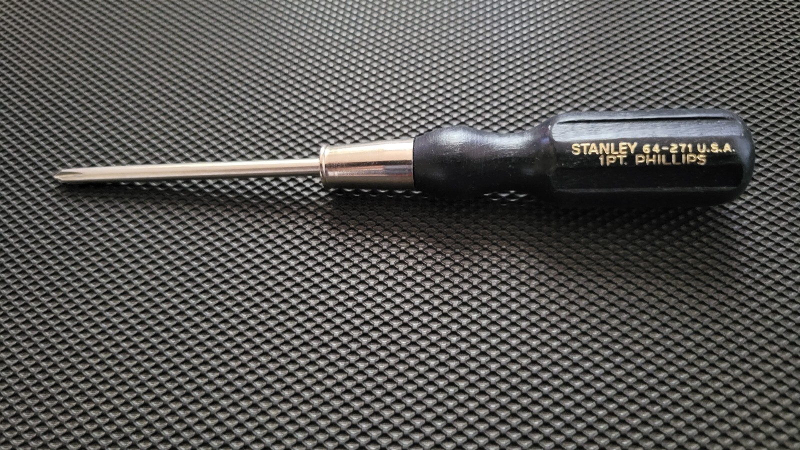 Vintage Stanley 64-271 Wood Handle( Black) 1 pt Phillips 3\ Vintage Stanley 64-271 Wood Handle( Black) 1 pt Phillips 3\