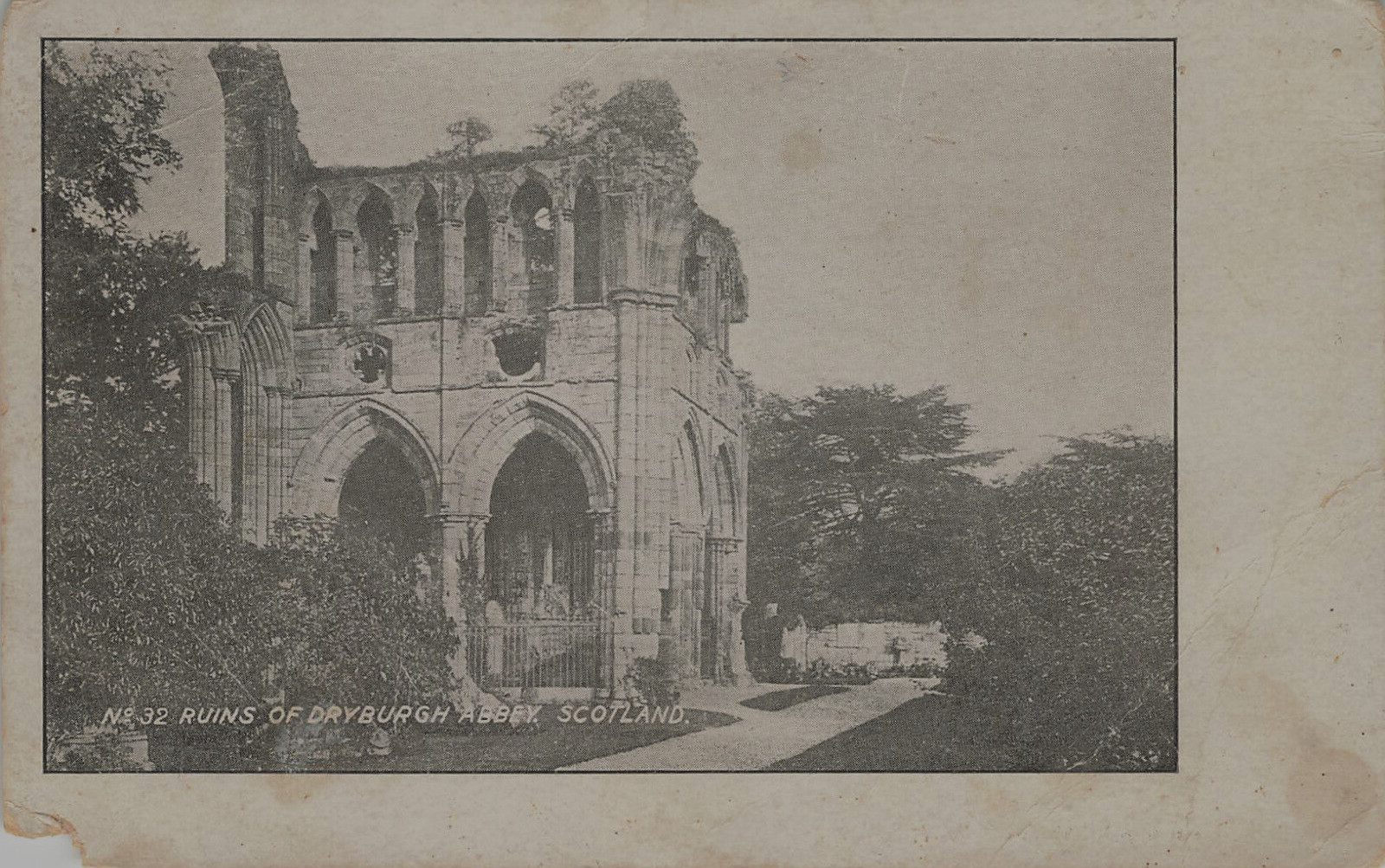 RUINS OF DRYBURGH ABBEY POSTCARD SCOTLAND UK 1903