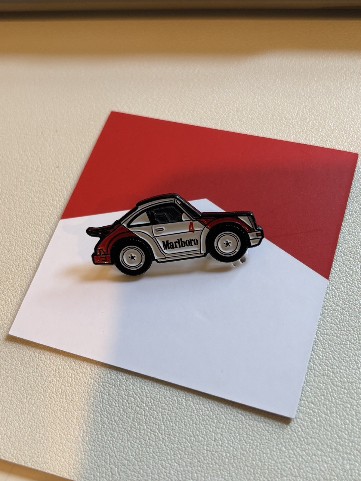 Leen Customs Pin Marlboro Porsche 911 Safari Limited Edition  #297/333