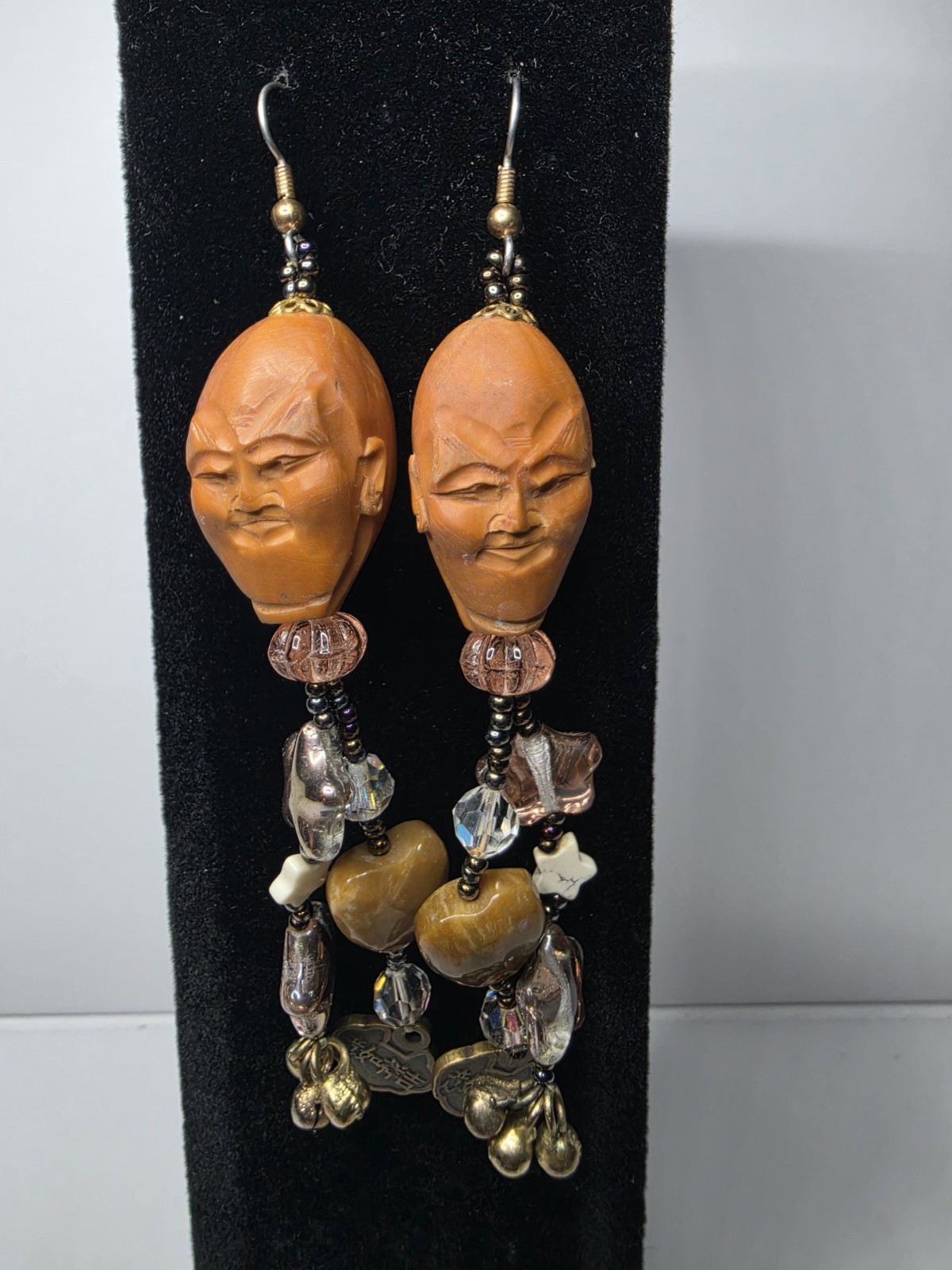 VTG Chinese Hediao Hand Carved Olive Pit Face Dangle Earrings Luohan Buddha