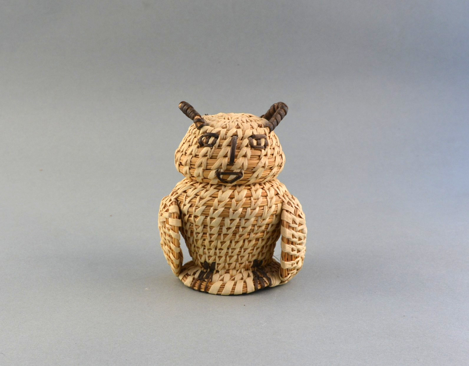 Vintage Papago Owl Basket - 3 3/4 Vintage Papago Owl Basket - 3 3/4